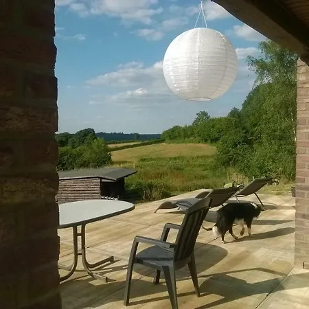 Le Pré Du Poney